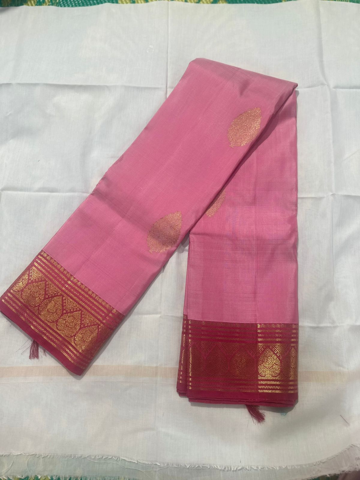 Sandalwood Elegance